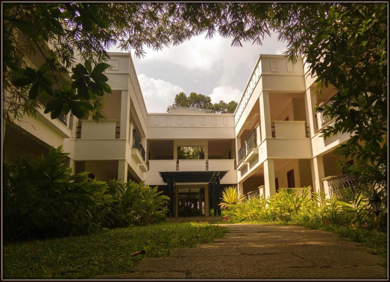 Club Mahindra Golden Landmark, Mysuru Exteriör bild