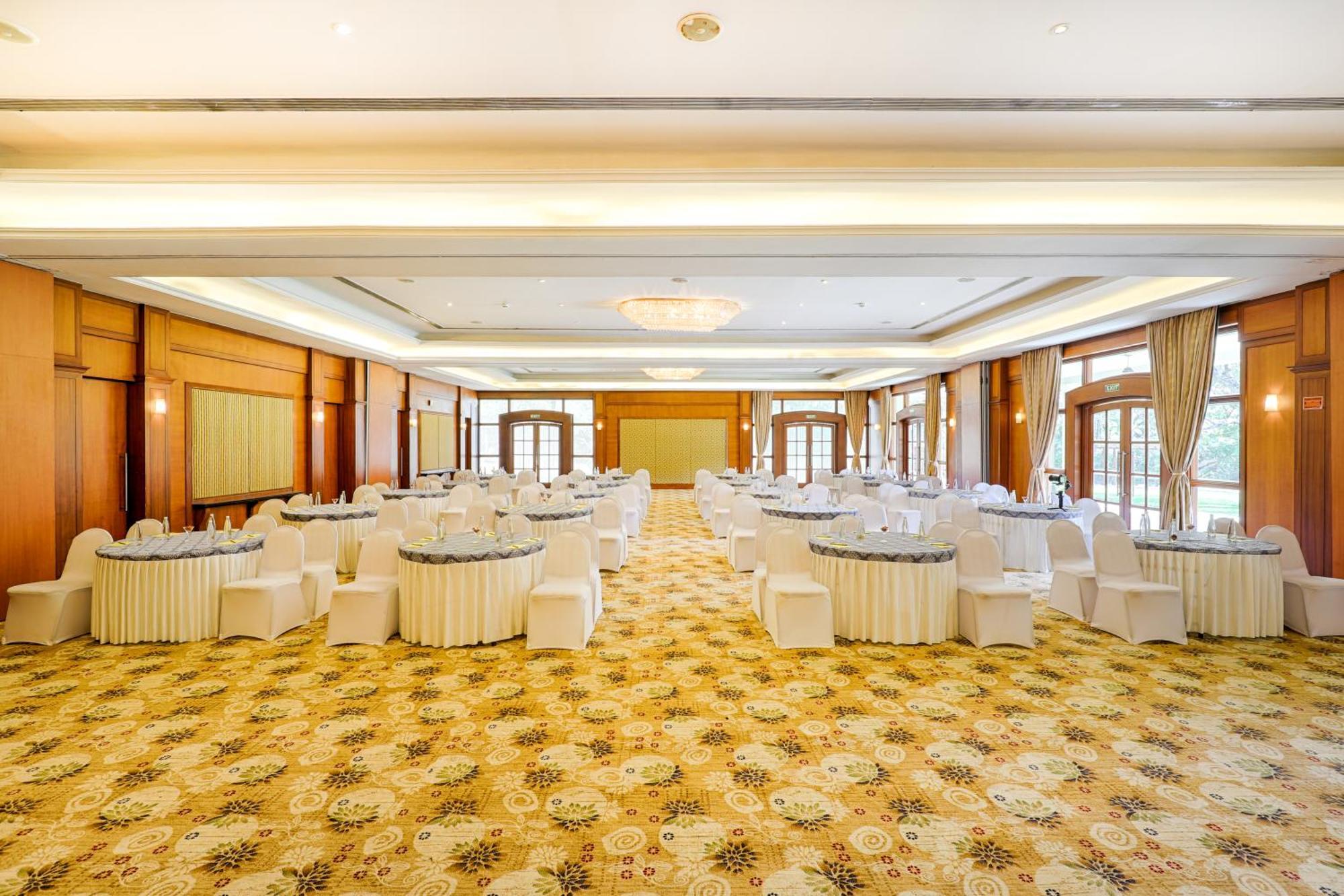 Club Mahindra Golden Landmark, Mysuru Exteriör bild