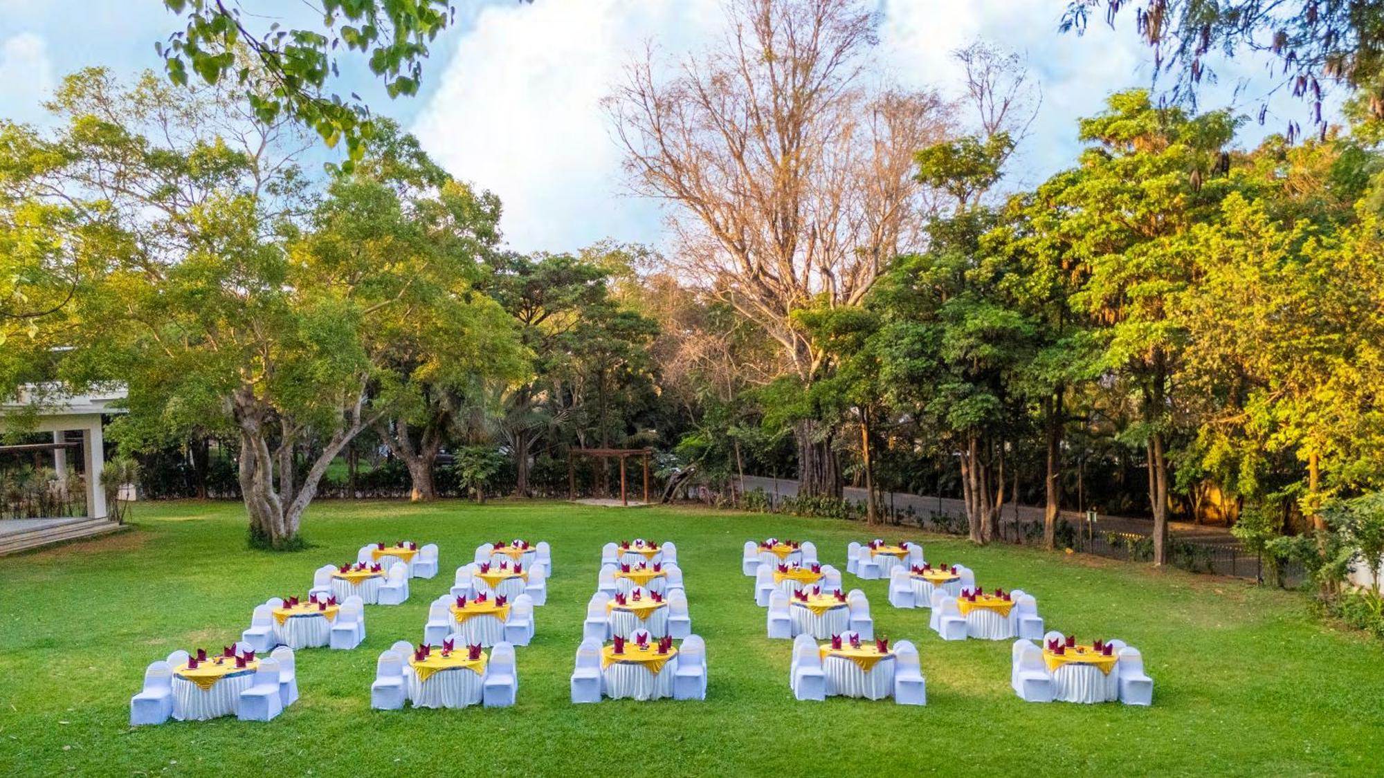 Club Mahindra Golden Landmark, Mysuru Exteriör bild